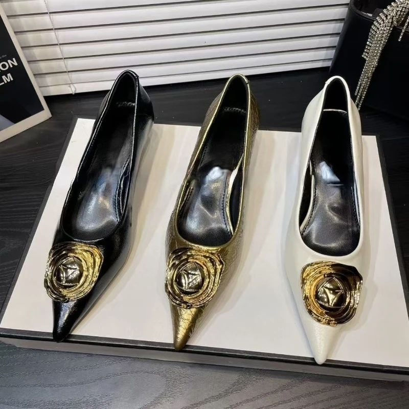 High Heels Women's Shoes Pointed Toe Fashion Shallow Luxury Dress Female Pumps 2025 Autumn Designer Sexy Women Single Shoes
High Heels Women's Shoes Pointed Toe Fashion Shallow Luxury Dress Female Pumps 2025 Autumn Designer Sexy Women Single Shoes