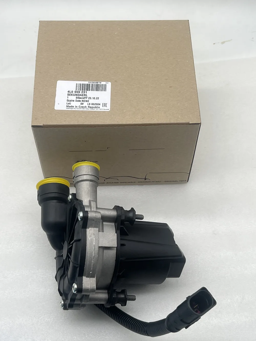 Подлинный НОВЫЙ OEM 4л 0959231 079133567 Вторичный насос впрыска воздуха для 2010-2015 AUDI Q7 3.0T 4L 0959231 A 4L0 959 231
Подлинный НОВЫЙ OEM 4л 0959231 079133567 Вторичный насос впрыска воздуха для 2010-2015 AUDI Q7 3.0T 4L 0959231 A 4L0 959 231