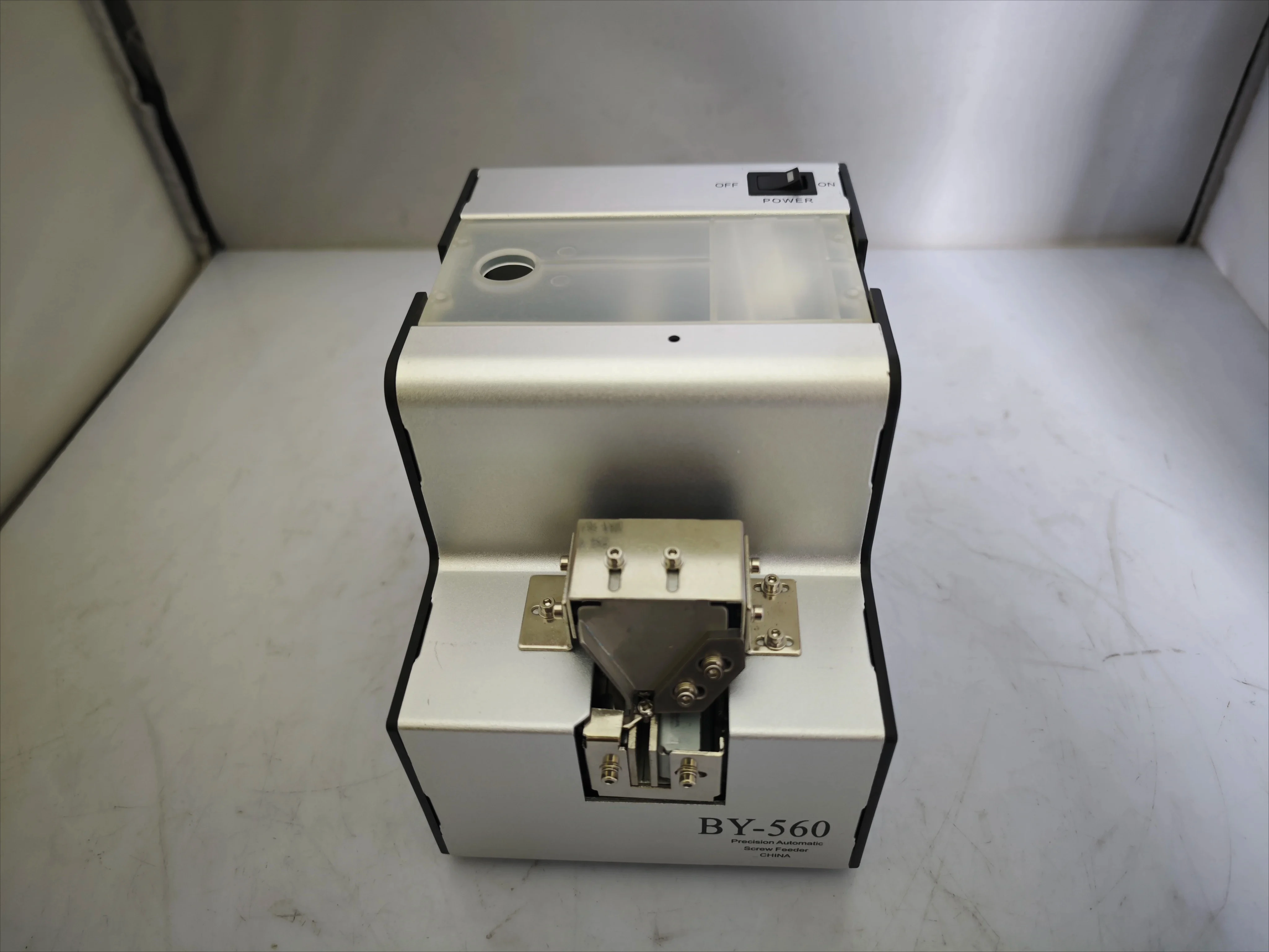 Hot sales Automatic Screw Feeder Machine, Screw Conveyor machine, screw arrangement machine Track Adjustable Suitable M1.0-5.0mm
Hot sales Automatic Screw Feeder Machine, Screw Conveyor machine, screw arrangement machine Track Adjustable Suitable M1.0-5.0mm