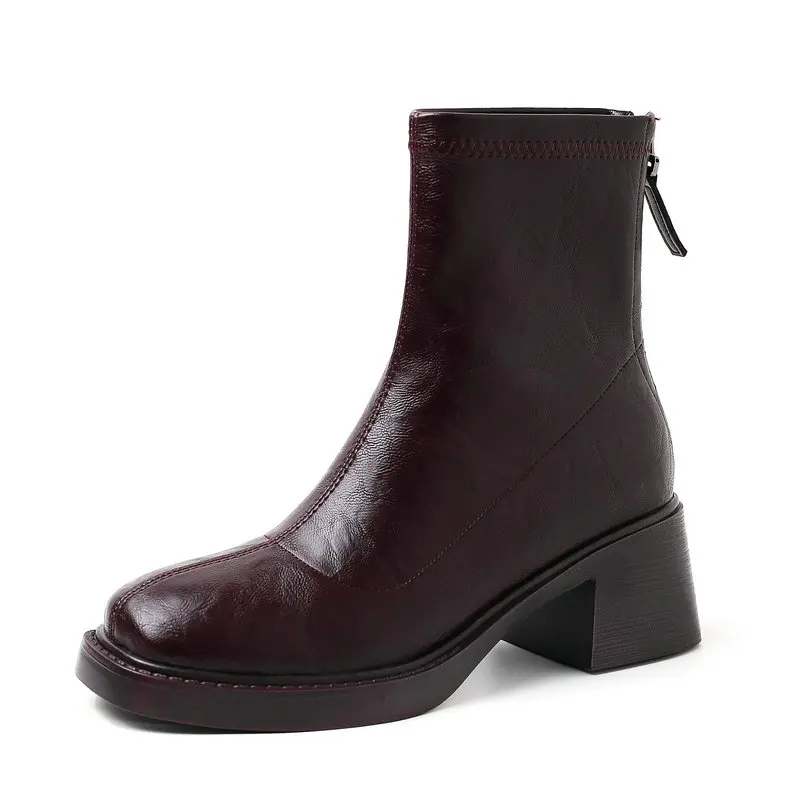 2025 Trendy Genuine Leather Ankle Boots for Women with Square Toe Platform Modern Stylish Shoes
2025 Trendy Genuine Leather Ankle Boots for Women with Square Toe Platform Modern Stylish Shoes