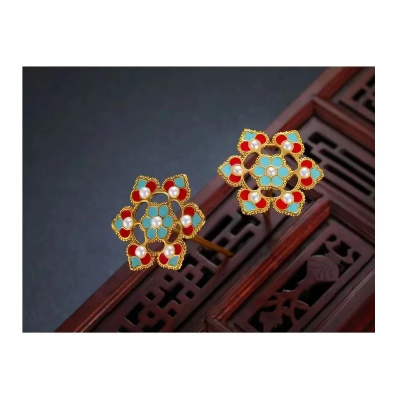Tang Feng Hairpin, West Lake Hairpin Inlaid with Beads, Colored Enamel, Six-petal Flower Tin Hanfu Headdress, Retro Disc Hair Ac
Tang Feng Hairpin, West Lake Hairpin Inlaid with Beads, Colored Enamel, Six-petal Flower Tin Hanfu Headdress, Retro Disc Hair Ac