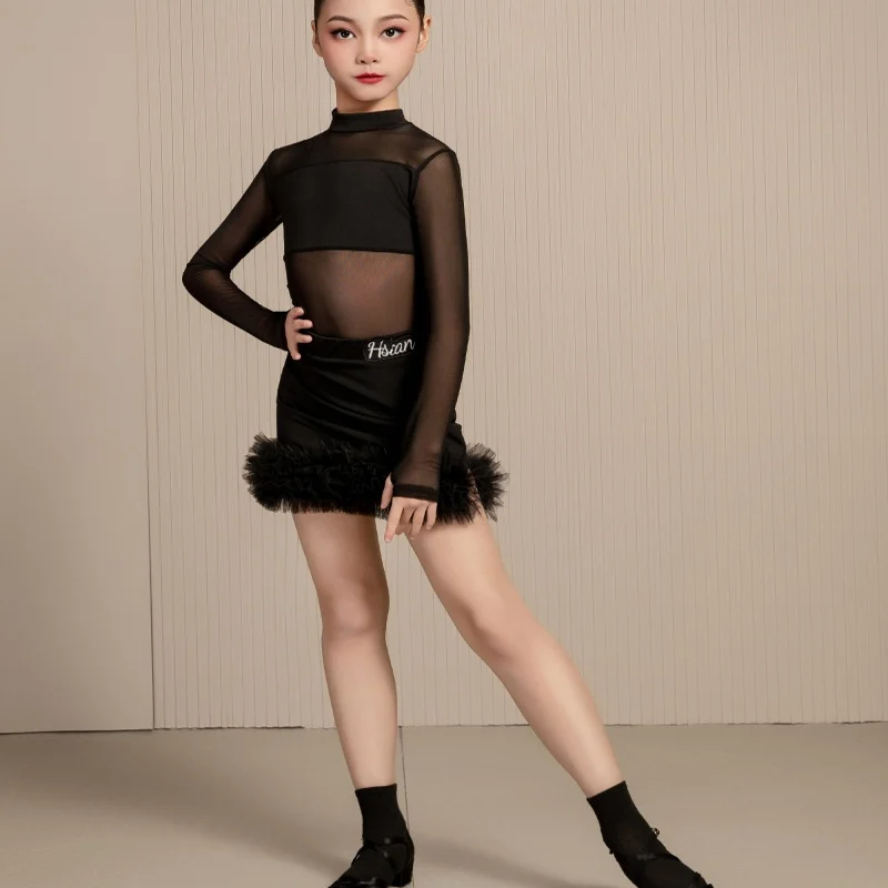 2026 Latin Dance Dress for Girls and Children: New Mesh Sleeve Top, Hip Wrapping Half Skirt Set, Performance Practice Dress
2026 Latin Dance Dress for Girls and Children: New Mesh Sleeve Top, Hip Wrapping Half Skirt Set, Performance Practice Dress