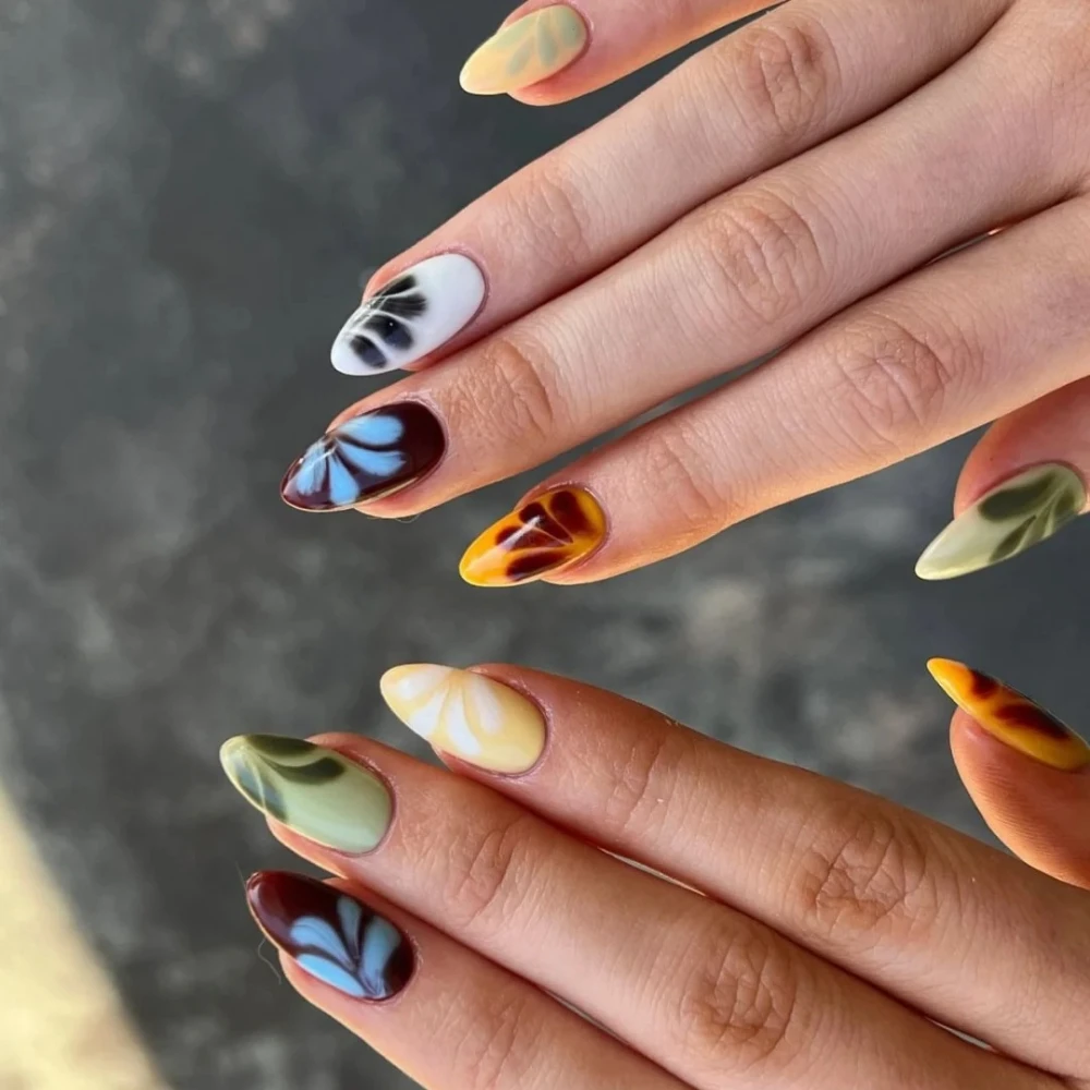 10Pcs Handmade Artificial Full Cover Press On Nails Girls Short Almond Style Pattern ABS Material Nail Art Salon with Set
10Pcs Handmade Artificial Full Cover Press On Nails Girls Short Almond Style Pattern ABS Material Nail Art Salon with Set