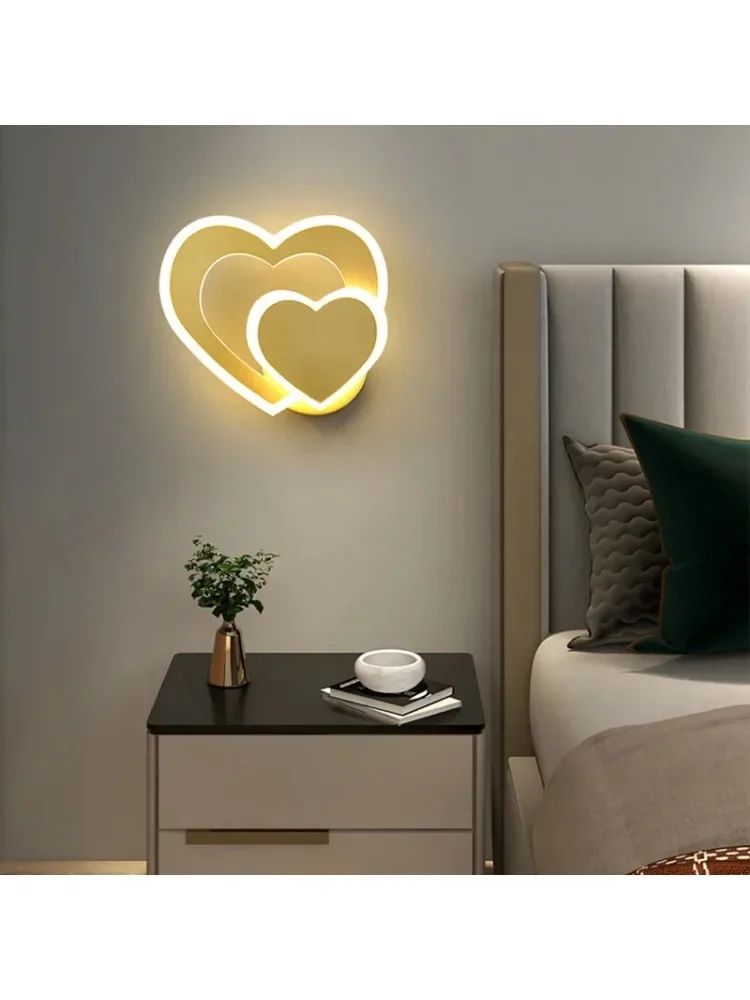 Bedside wall lamp creative heart-shaped music deer horn art decoration lamp wall lamp
Bedside wall lamp creative heart-shaped music deer horn art decoration lamp wall lamp