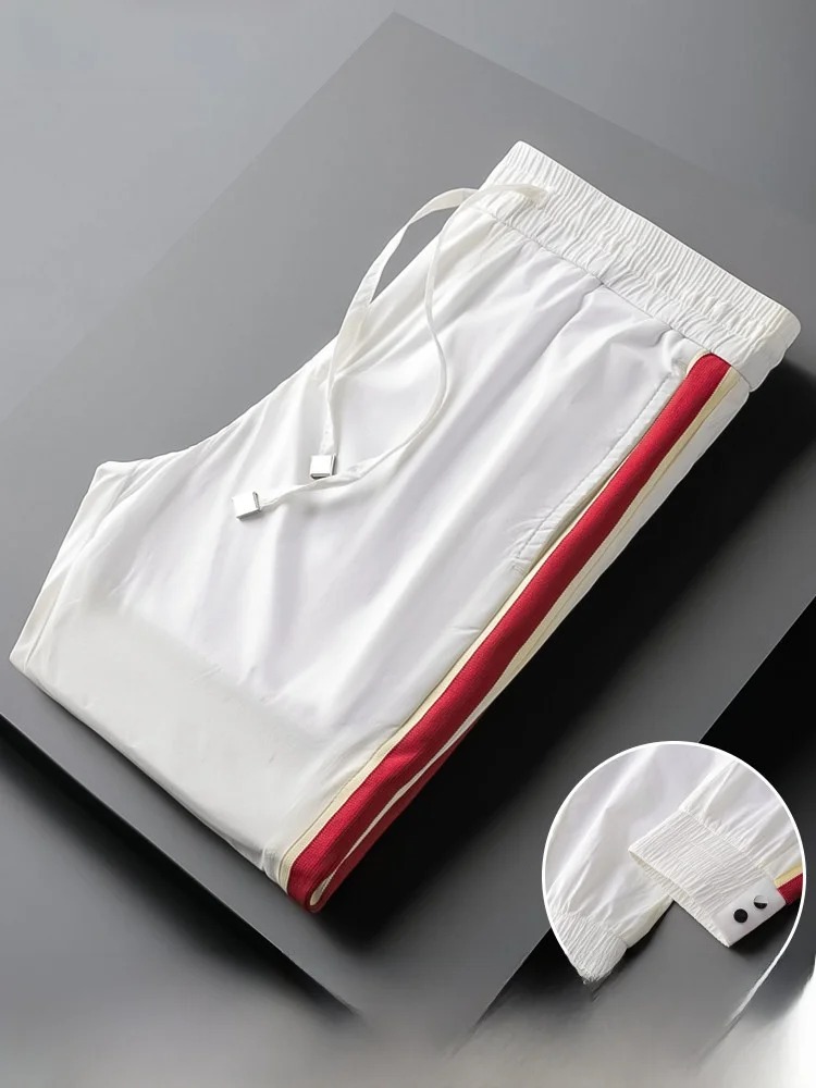 Qui Dry Side Strap Ice Silk Sports Pants Men's Trendy Brand Cuffed Sweatpants Lightweight Summer Active Wear Slim Fit
Qui Dry Side Strap Ice Silk Sports Pants Men's Trendy Brand Cuffed Sweatpants Lightweight Summer Active Wear Slim Fit