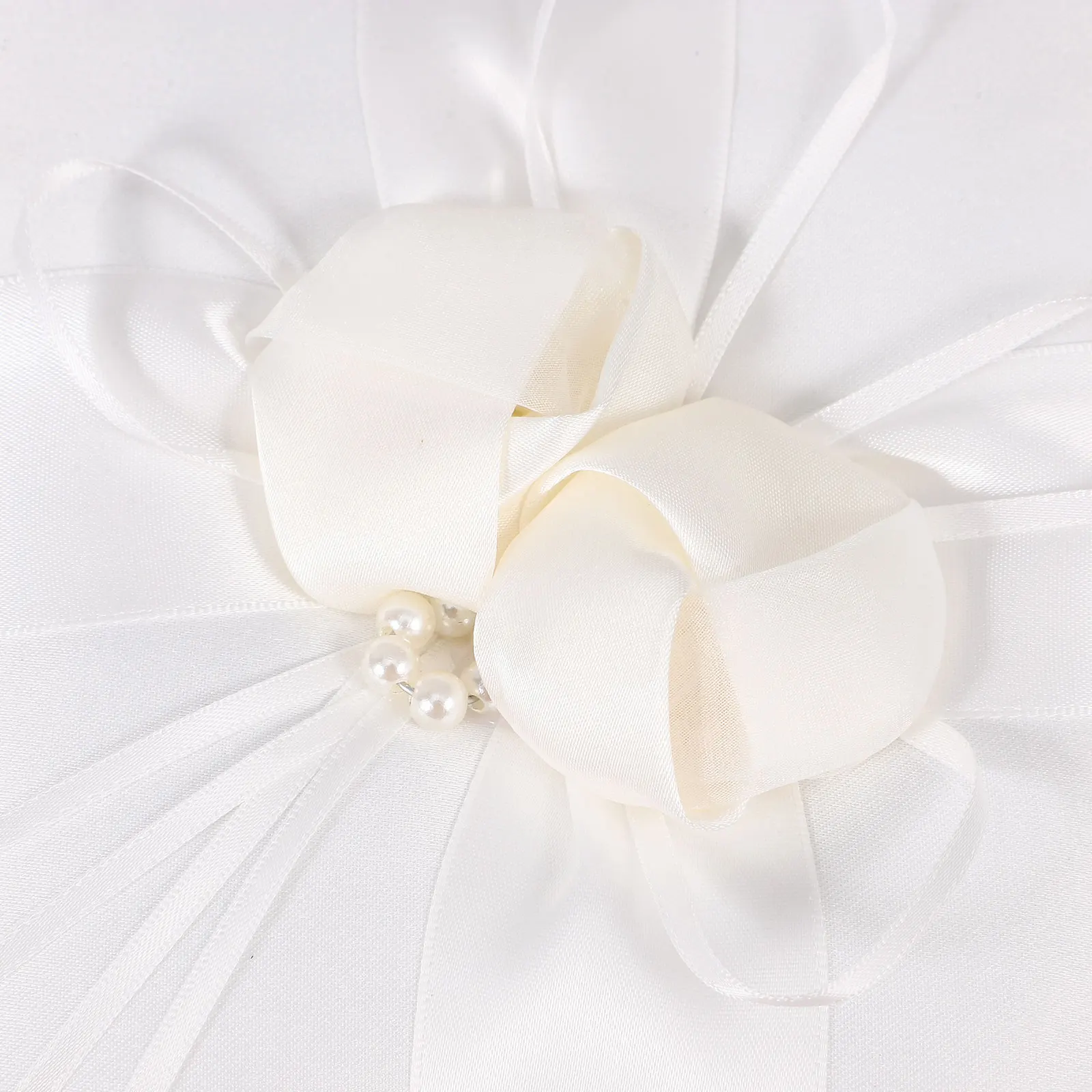 Flower Buds Pillow Bridal Wedding Ceremony Satin Ring Pillow Ribbon Decor Pocket Size White Cushion For Ring Bearer 
Flower Buds Pillow Bridal Wedding Ceremony Satin Ring Pillow Ribbon Decor Pocket Size White Cushion For Ring Bearer
