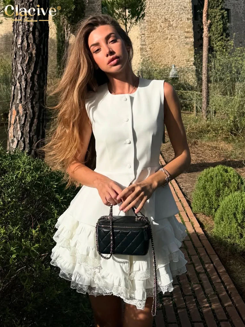 Clacive Summer Slim White 2 Piece Sets Woman Outfit 2025 Fashion Sleeveless Tank Top With High Waist Mini Skirt Set Female
Clacive Summer Slim White 2 Piece Sets Woman Outfit 2025 Fashion Sleeveless Tank Top With High Waist Mini Skirt Set Female
