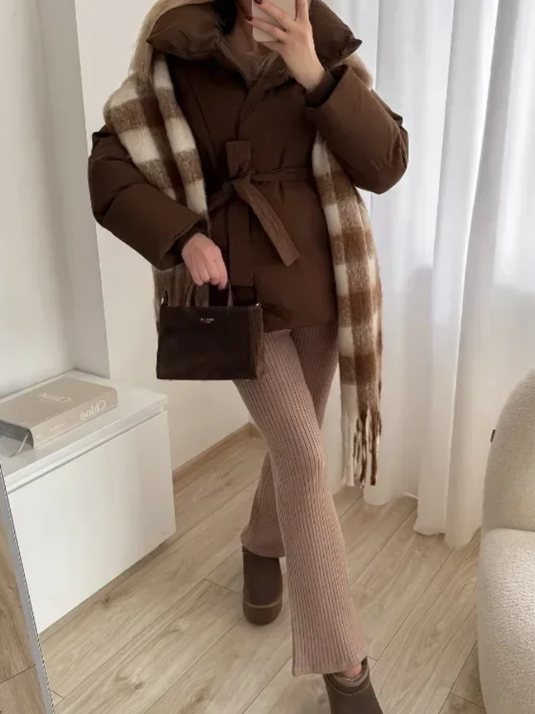 Women's Thick Cotton Coats Casual Solid Lace Up Loose Full Sleeve Pocket Warm Short Jacket Lady 2025 Winter Commute Outerwear
Women's Thick Cotton Coats Casual Solid Lace Up Loose Full Sleeve Pocket Warm Short Jacket Lady 2025 Winter Commute Outerwear