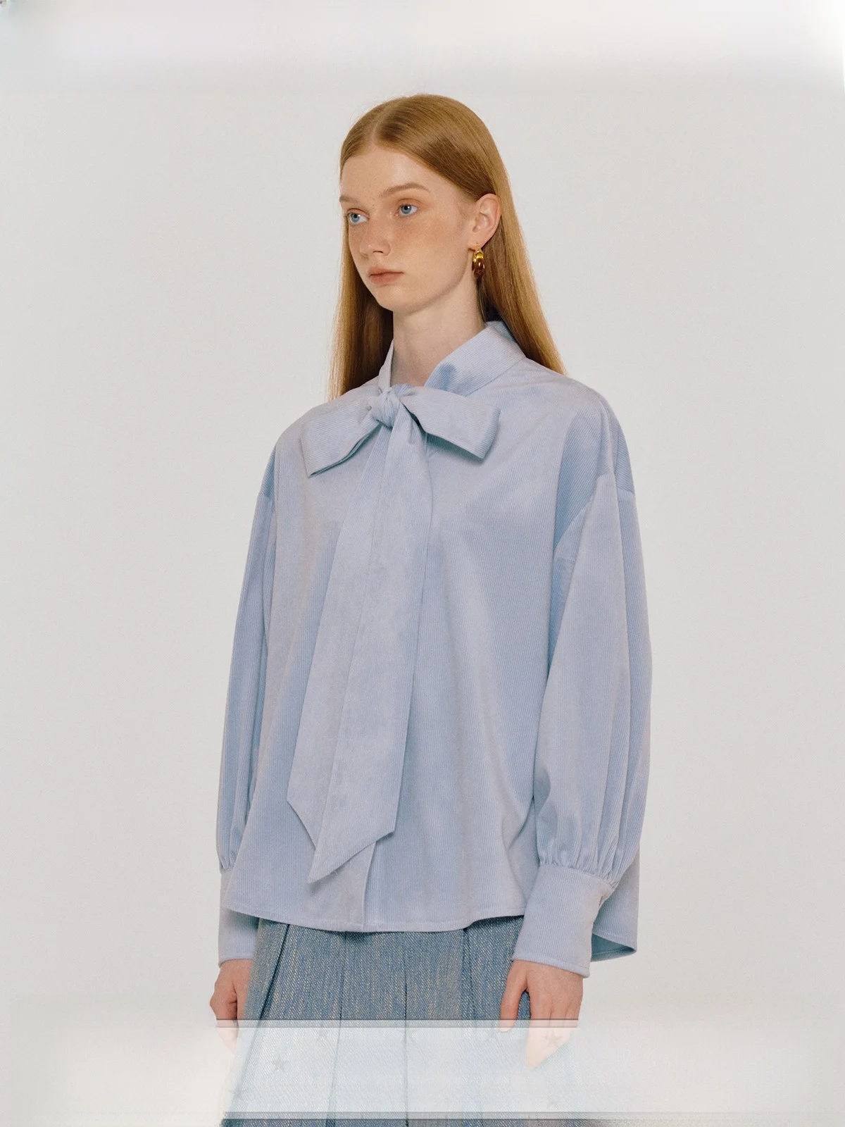 WhyBerry Бархатный черничный синий галстук-бабочка Loose irt Sweet Sle Design Женский модный повседневный длинный свек из полиэстера
WhyBerry Бархатный черничный синий галстук-бабочка Loose irt Sweet Sle Design Женский модный повседневный длинный свек из полиэстера