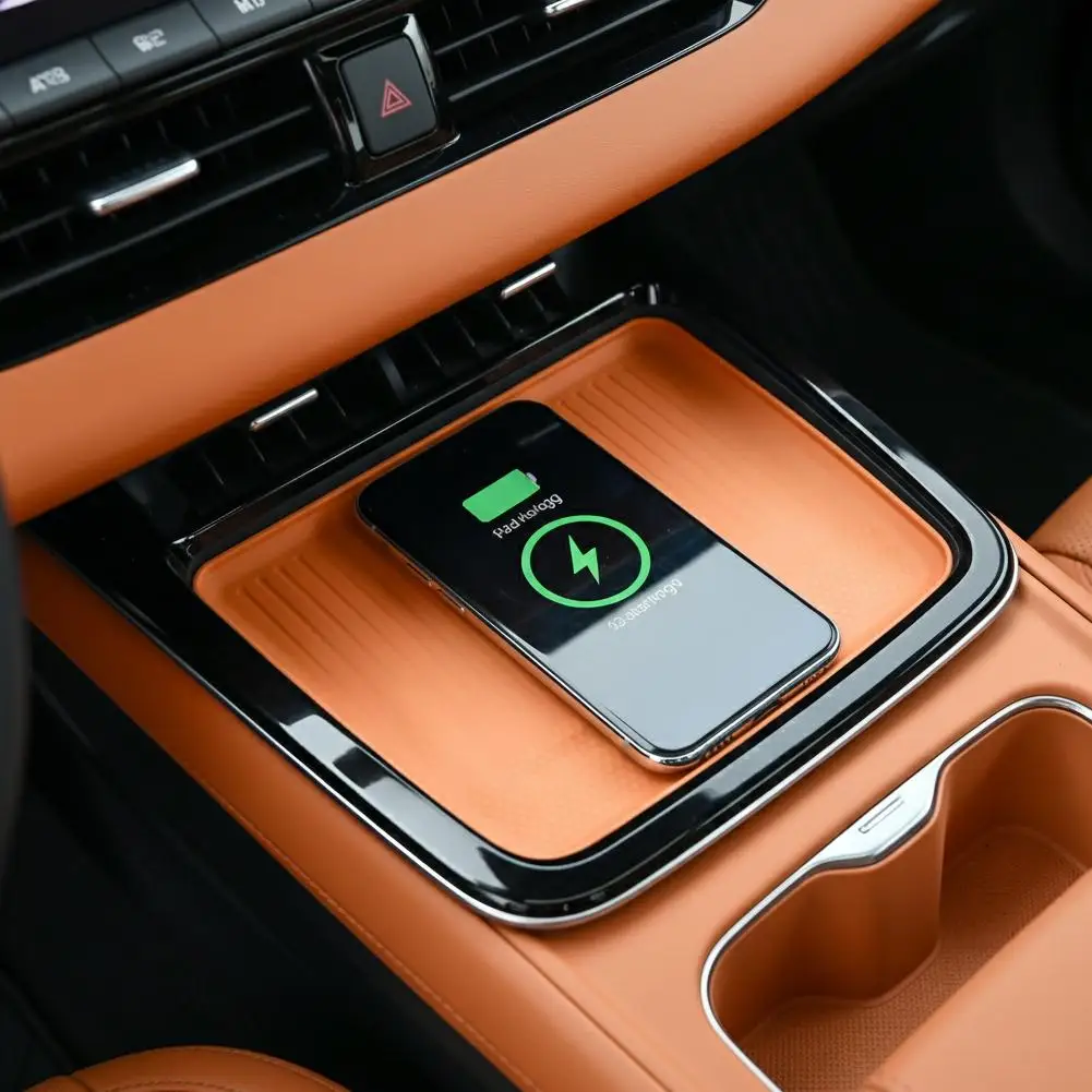 For Changan Deepal S05 Car Central Control Wireless Charging Silicone Pad Central Storage Dustproof Mat Organizer Acccessories
For Changan Deepal S05 Car Central Control Wireless Charging Silicone Pad Central Storage Dustproof Mat Organizer Acccessories