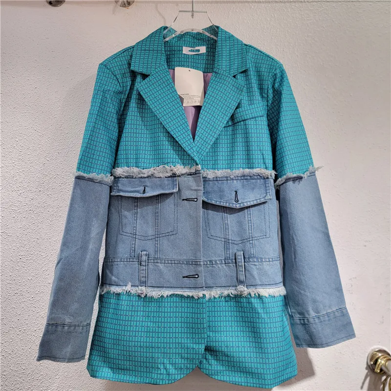 Женский повседневный костюм SuperAen 2026: новая коллекция весна-осень, корейский стиль, джинсовый пиджак с пэчворком, оверсайз
Женский повседневный костюм SuperAen 2026: новая коллекция весна-осень, корейский стиль, джинсовый пиджак с пэчворком, оверсайз
