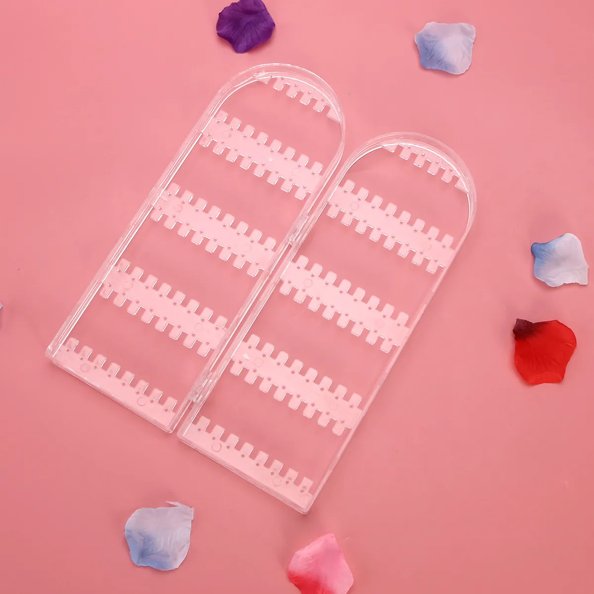 Складная пластиковая подставка-органайзер для украшений на 120 отверстий: надежное крепление для ожерелий, браслетов, колец, демонстрация и хранение ювелирных изделий
Складная пластиковая подставка-органайзер для украшений на 120 отверстий: надежное крепление для ожерелий, браслетов, колец, демонстрация и хранение ювелирных изделий