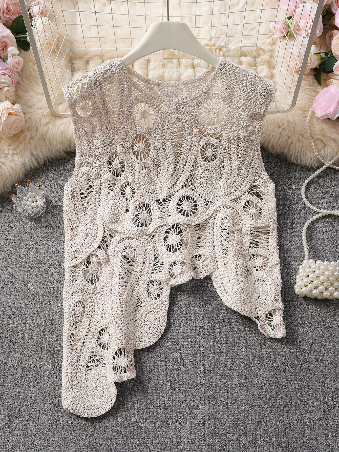 Women's Spring Summer Knitted Round neck Pullover Medium Sleeve Crocheted Fashionable Comfortable Top
Women's Spring Summer Knitted Round neck Pullover Medium Sleeve Crocheted Fashionable Comfortable Top