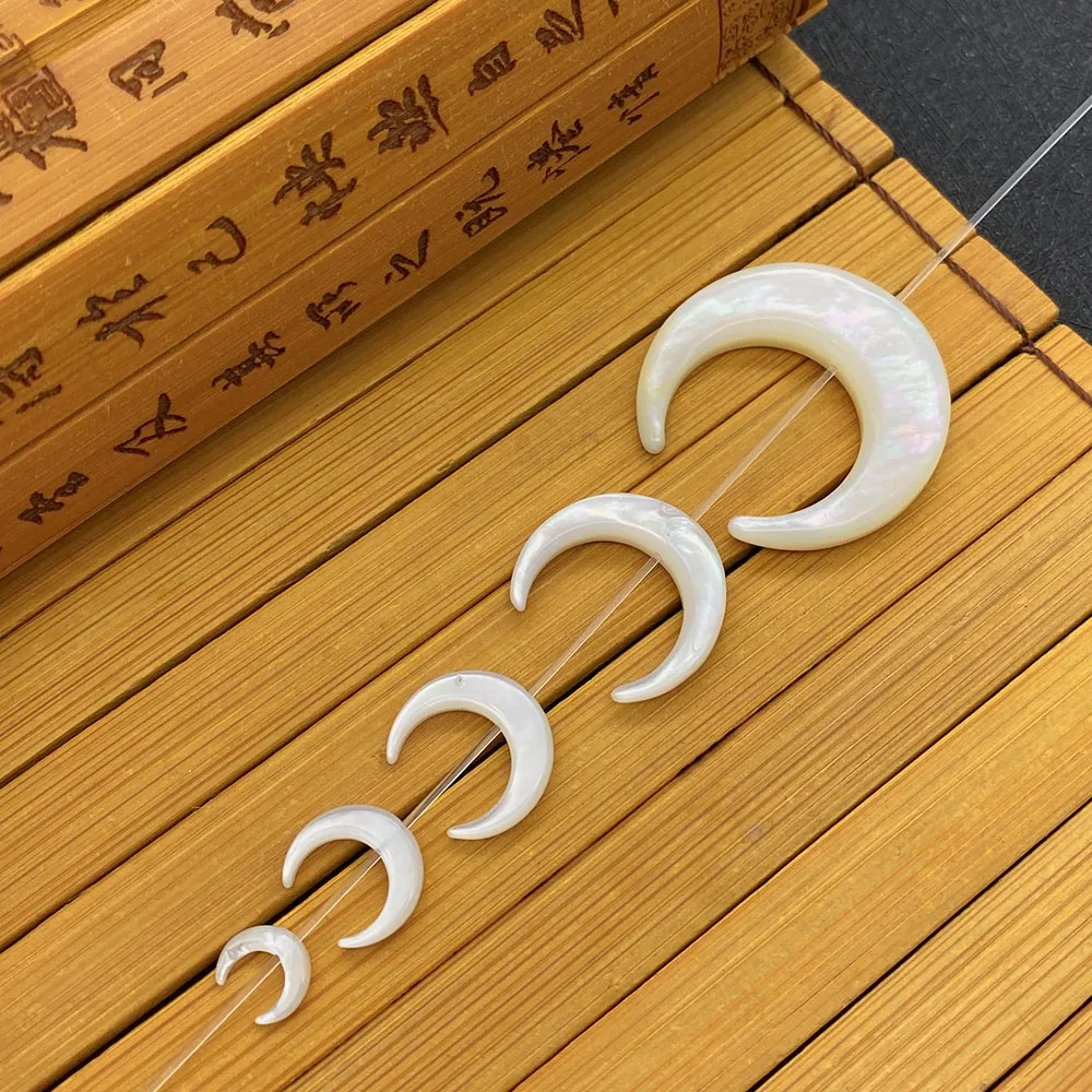 Natural Sea Water Shell Mother of Pearl Beads Crescent-shaped Shell Loose Spacing Beads DIY Necklace Bracelet Accessories Gift
Natural Sea Water Shell Mother of Pearl Beads Crescent-shaped Shell Loose Spacing Beads DIY Necklace Bracelet Accessories Gift