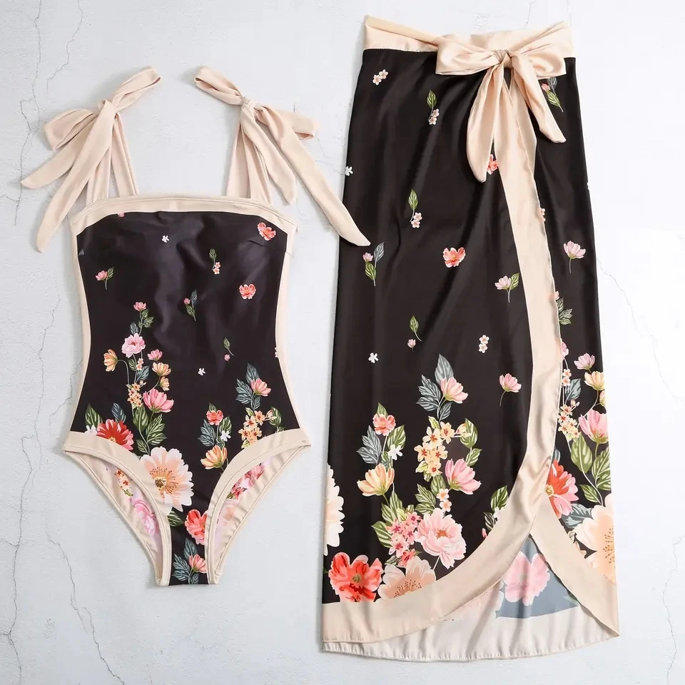 Women's jumpsuit double-sided swimsuit elegant V-neck ruffled beach vacation bikini swimsuit long skirt set 2025 new style
Women's jumpsuit double-sided swimsuit elegant V-neck ruffled beach vacation bikini swimsuit long skirt set 2025 new style