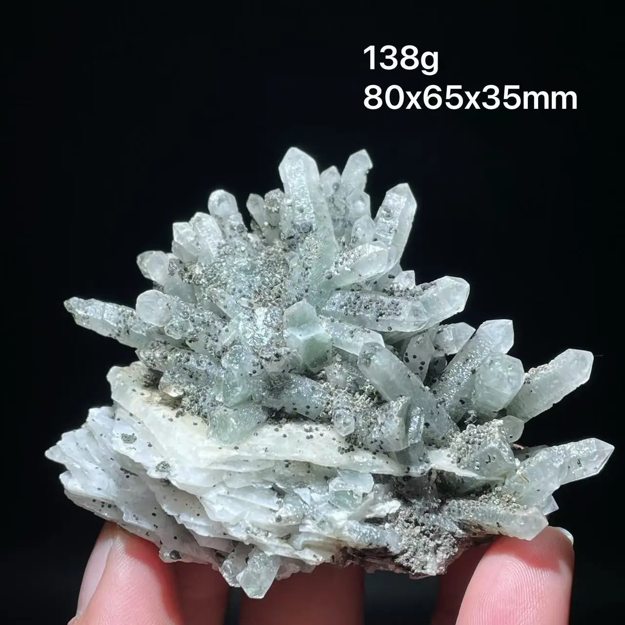 New 100% natural green crystal garnet mineral, calcite, clean quartz mineral specimen, home decoration from Inner Mongolia
New 100% natural green crystal garnet mineral, calcite, clean quartz mineral specimen, home decoration from Inner Mongolia