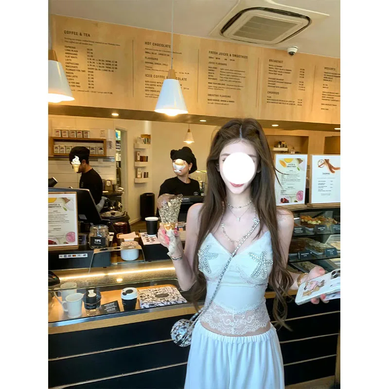 Korean Style Summer 2026 New Lace Splicing Heavy Embroidery Diamond Embellished Strap Top Long Pants Set Women's Fashion Ense...
Korean Style Summer 2026 New Lace Splicing Heavy Embroidery Diamond Embellished Strap Top Long Pants Set Women's Fashion Ense...