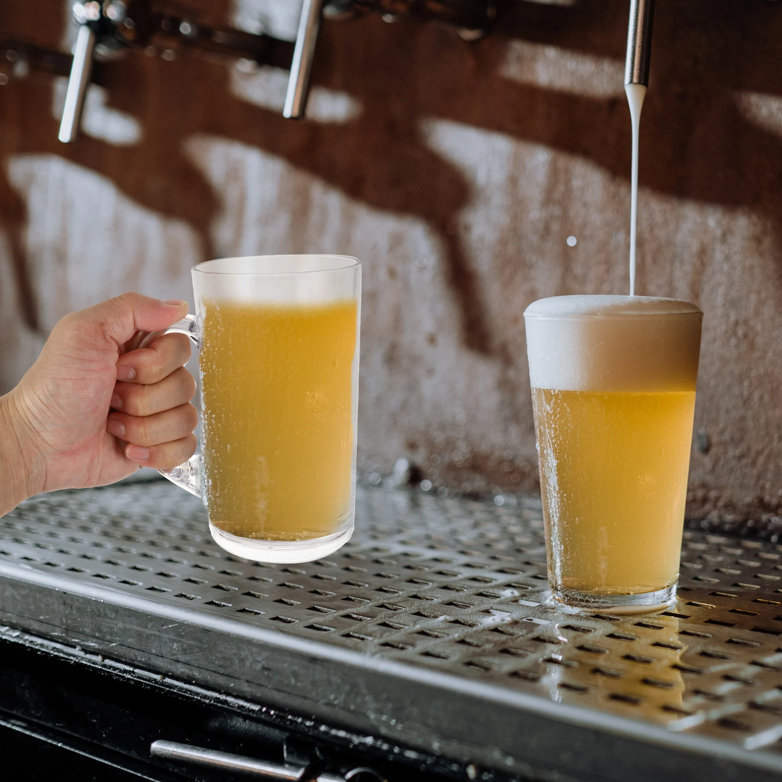 Transparent Beer Cup 660ml Plastic Material Water Mug Retro Elegant Smooth Surface Wide Usage Glass Cup Kitchen Bar
Transparent Beer Cup 660ml Plastic Material Water Mug Retro Elegant Smooth Surface Wide Usage Glass Cup Kitchen Bar