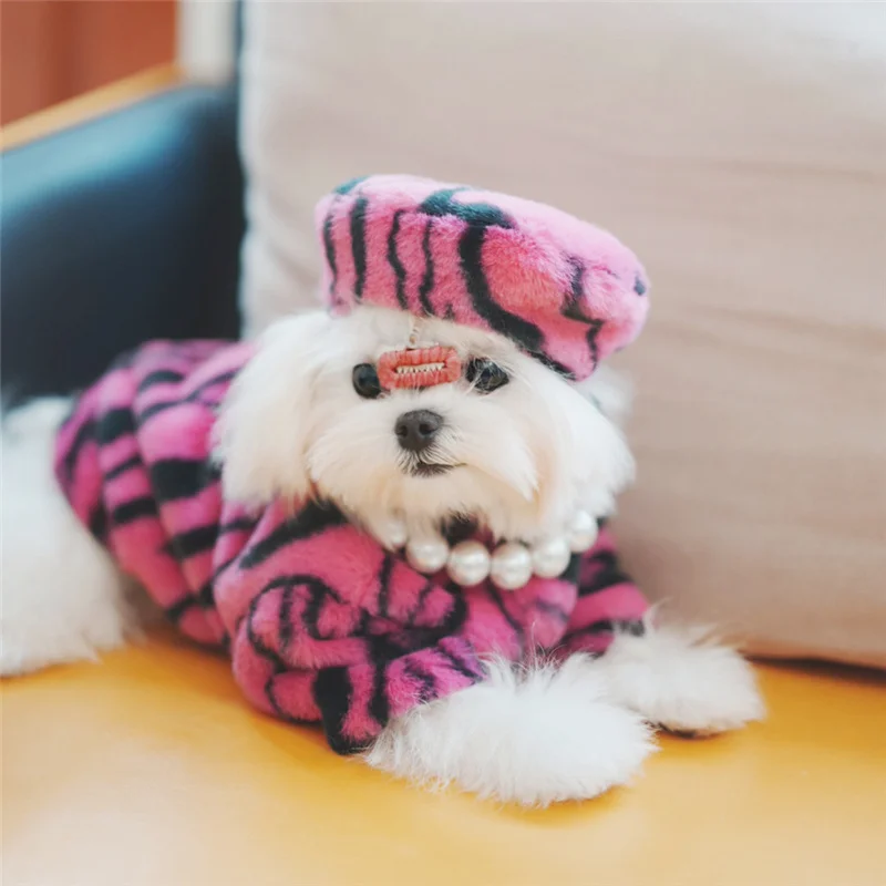 2024 New Luxury Pet Dog Winter Warm Fur Coat Sweater Hat Clothes For Small Medium Dogs Chihuahua Schnauzer Bichon Schnauzer
2024 New Luxury Pet Dog Winter Warm Fur Coat Sweater Hat Clothes For Small Medium Dogs Chihuahua Schnauzer Bichon Schnauzer