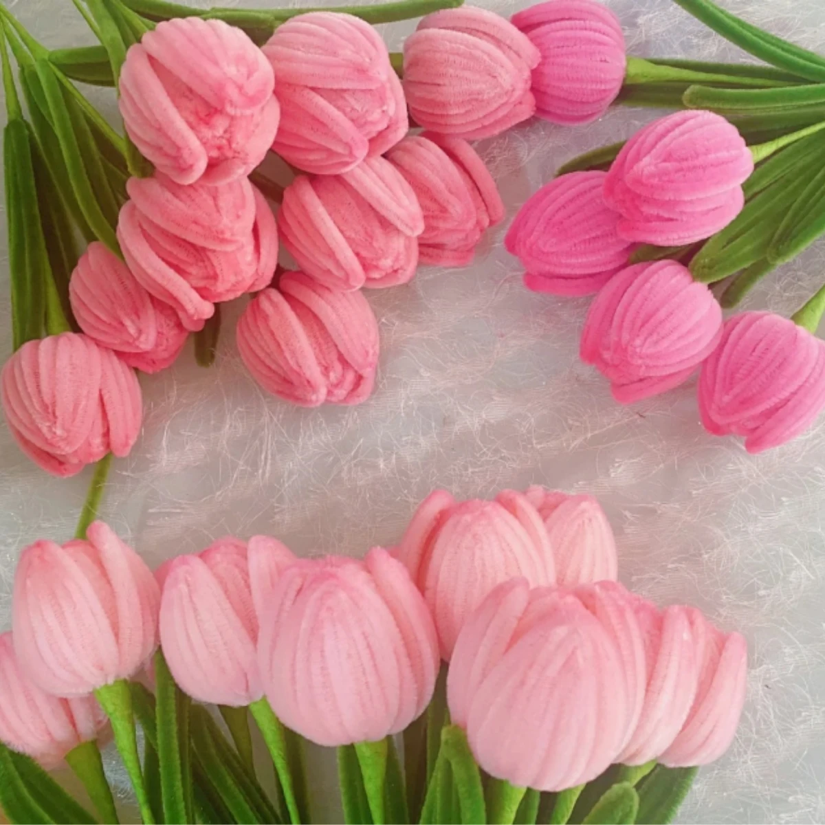 200 Pieces Pink Series Pipe Cleaners, Valentine's Mother's Day Pipe Cleaners, Pink Craft Pipe Cleaners, Chenille Stem
200 Pieces Pink Series Pipe Cleaners, Valentine's Mother's Day Pipe Cleaners, Pink Craft Pipe Cleaners, Chenille Stem