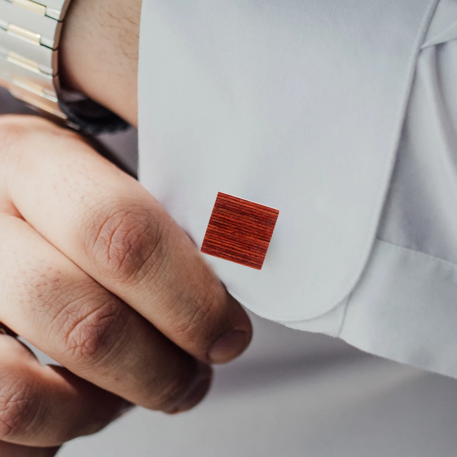 1Set Personalized Cufflinks for Men Smooth Surface Sturdy Structure Add Show Personality Tie Clips and Cufflinks
1Set Personalized Cufflinks for Men Smooth Surface Sturdy Structure Add Show Personality Tie Clips and Cufflinks