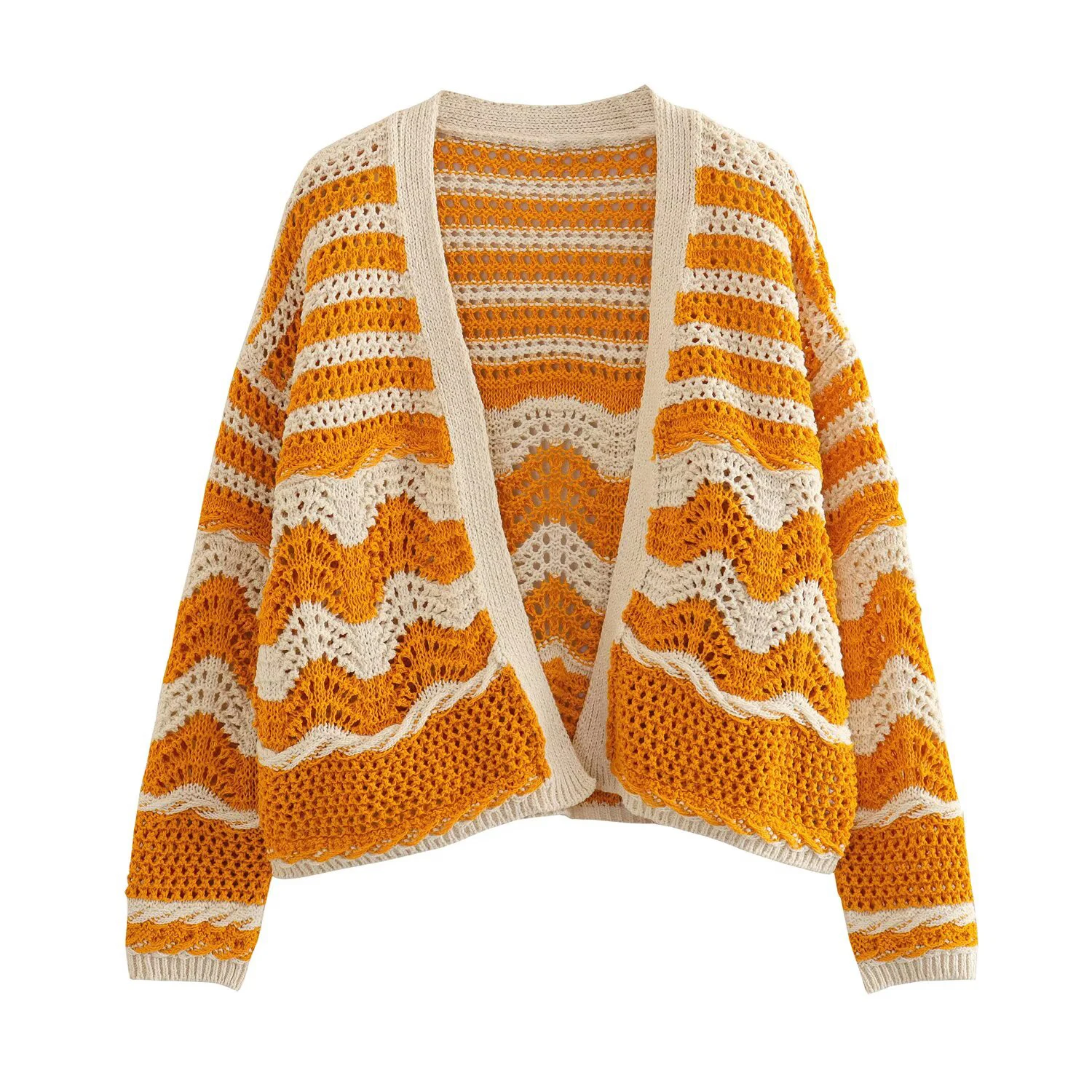 Корейский стильный вязаный свитер с V-образным вырезом и полосками, создающий эффект омоложения, для женщин – стильный и оригинальный топ.
Корейский стильный вязаный свитер с V-образным вырезом и полосками, создающий эффект омоложения, для женщин – стильный и оригинальный топ.