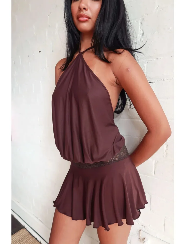 Articat Sexy Hanging Collar Backless Slim Two-piece Set For Women Solid Color Top Mini Skirt Set Spring Summer New Holiday Beach
Articat Sexy Hanging Collar Backless Slim Two-piece Set For Women Solid Color Top Mini Skirt Set Spring Summer New Holiday Beach