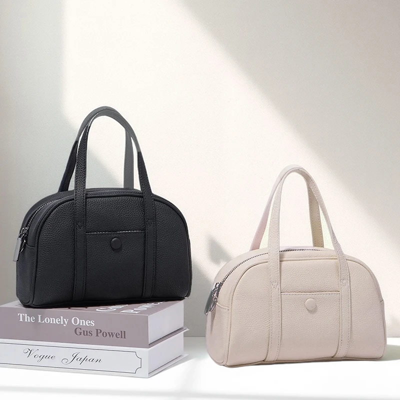 Женская сумка 2025: трендовая, из натуральной коровьей кожи, ретро-стиль, через плечо, большая вместимость, для женщин
Женская сумка 2025: трендовая, из натуральной коровьей кожи, ретро-стиль, через плечо, большая вместимость, для женщин