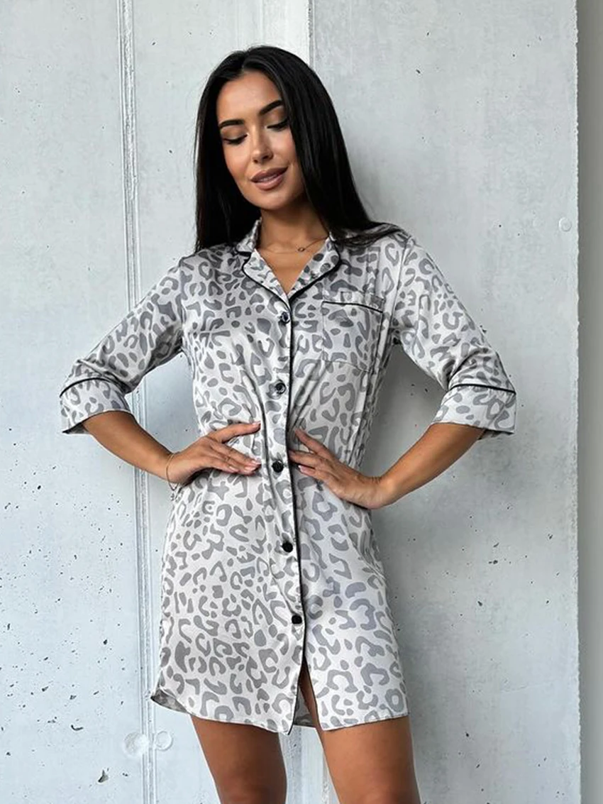 Marthaqiqi Leopard Print Female Sleepwear Sexy Turn-Down Collar Pajamas Half Sleeve Nightgowns Mini Dress Summer Women Nightwear
Marthaqiqi Leopard Print Female Sleepwear Sexy Turn-Down Collar Pajamas Half Sleeve Nightgowns Mini Dress Summer Women Nightwear
