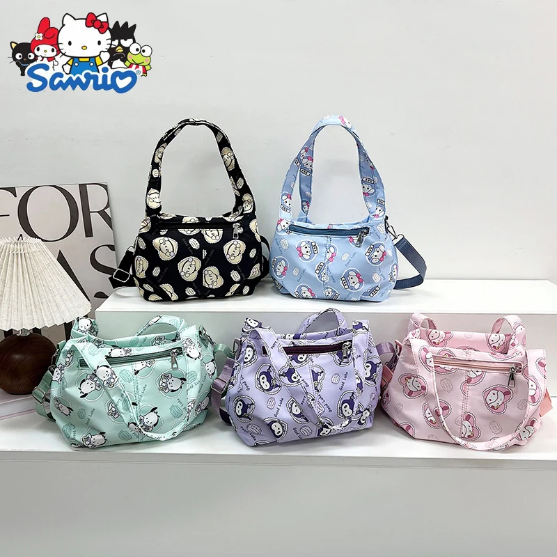 Sanrio 2025 New Cute Large Capacity Tote Crossbody Bag Ladies Versatile Cartoon Bag Travel Essential Birthday Party Girl Gifts
Sanrio 2025 New Cute Large Capacity Tote Crossbody Bag Ladies Versatile Cartoon Bag Travel Essential Birthday Party Girl Gifts
