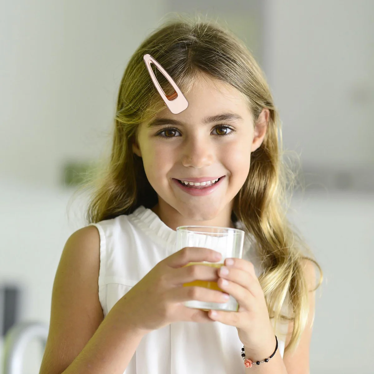 30Pcs Assorted Size Metal Hair Clips Single Prong Pins Secure Hold Hair Styling Accessories for Home Travel Use
30Pcs Assorted Size Metal Hair Clips Single Prong Pins Secure Hold Hair Styling Accessories for Home Travel Use