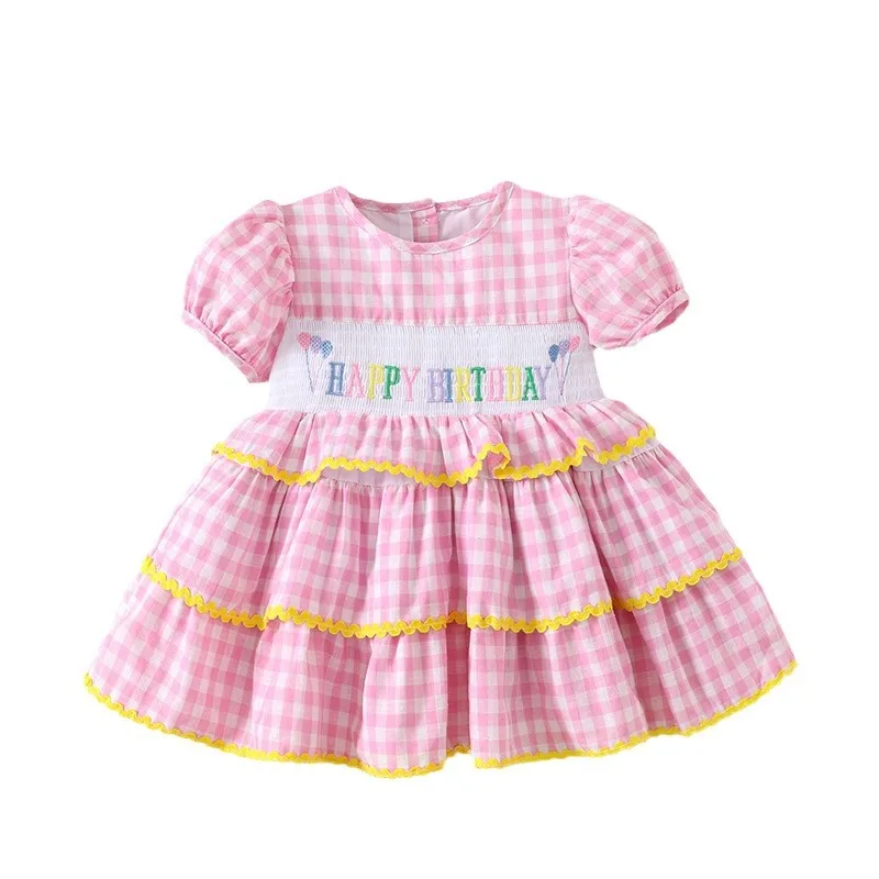 Girls Plaid Dress Birthday Embroidery Smocked Cake Dress Puff Sleeve Sweet Princess Korean Style Casual Party Dress For Toddler
Girls Plaid Dress Birthday Embroidery Smocked Cake Dress Puff Sleeve Sweet Princess Korean Style Casual Party Dress For Toddler