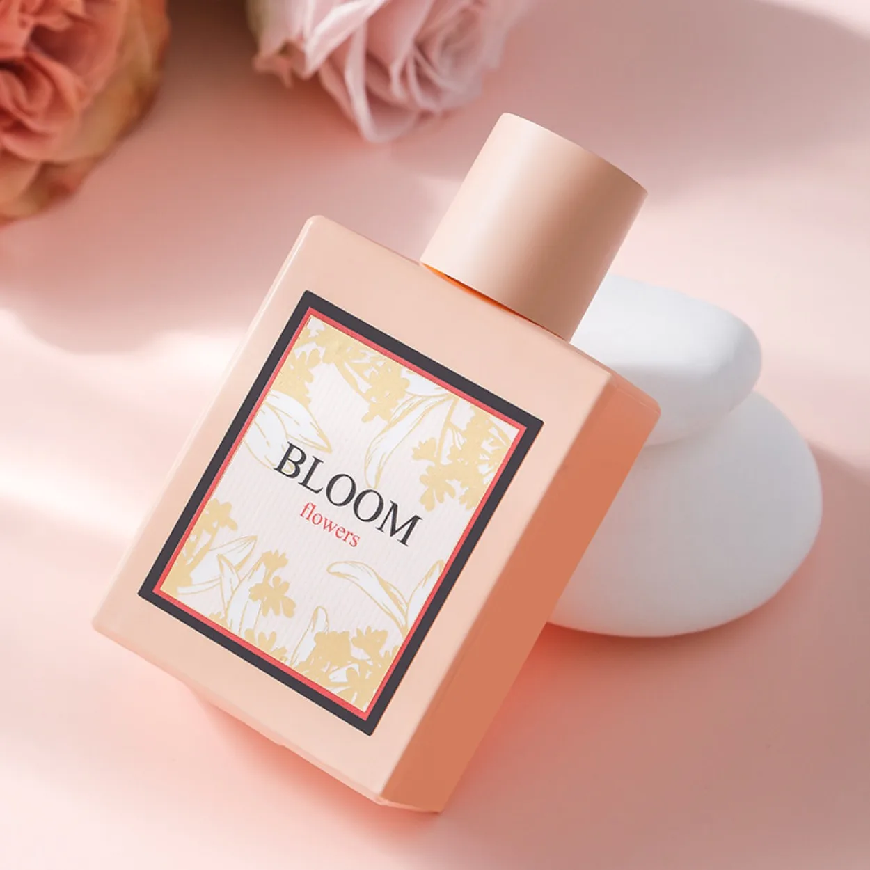 Gentle Flower Scent Ladies Daily Perfume All-day Retention Delicate Fragrance Refreshing Summer Mood Compact Outdoor Casual Wear
Gentle Flower Scent Ladies Daily Perfume All-day Retention Delicate Fragrance Refreshing Summer Mood Compact Outdoor Casual Wear