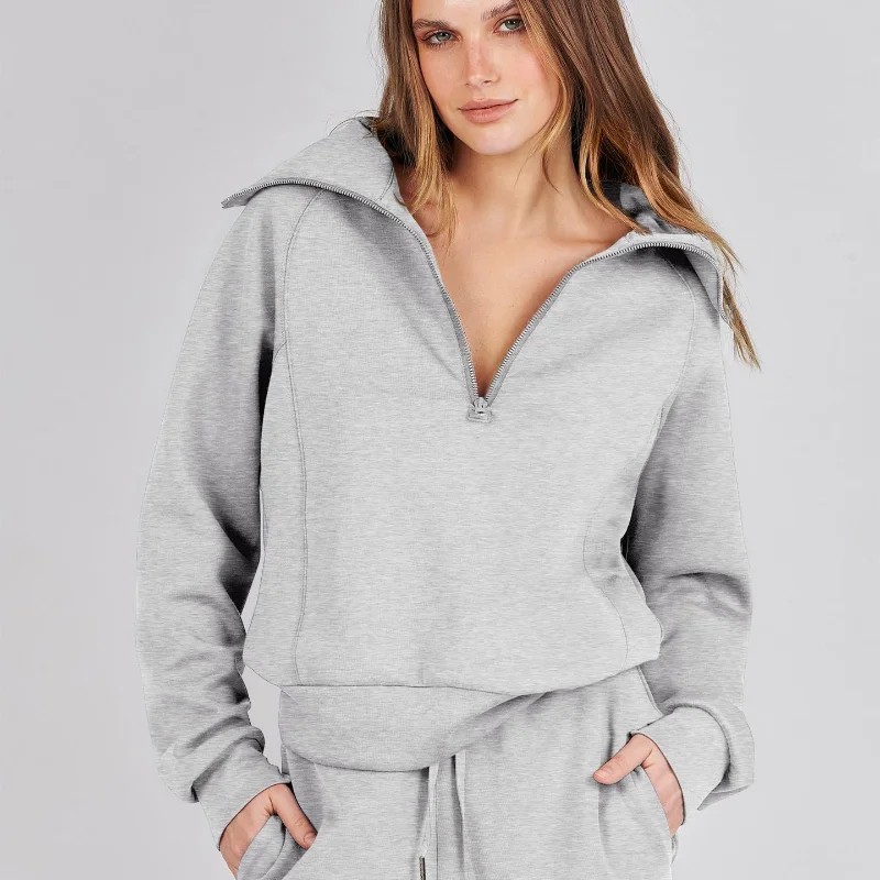 Womens Autumn and Winter New Zipper Collar Sweatshirt Leisure Solid Color Pockets Splicing Drawstring Wide-leg Pants Suit
Womens Autumn and Winter New Zipper Collar Sweatshirt Leisure Solid Color Pockets Splicing Drawstring Wide-leg Pants Suit