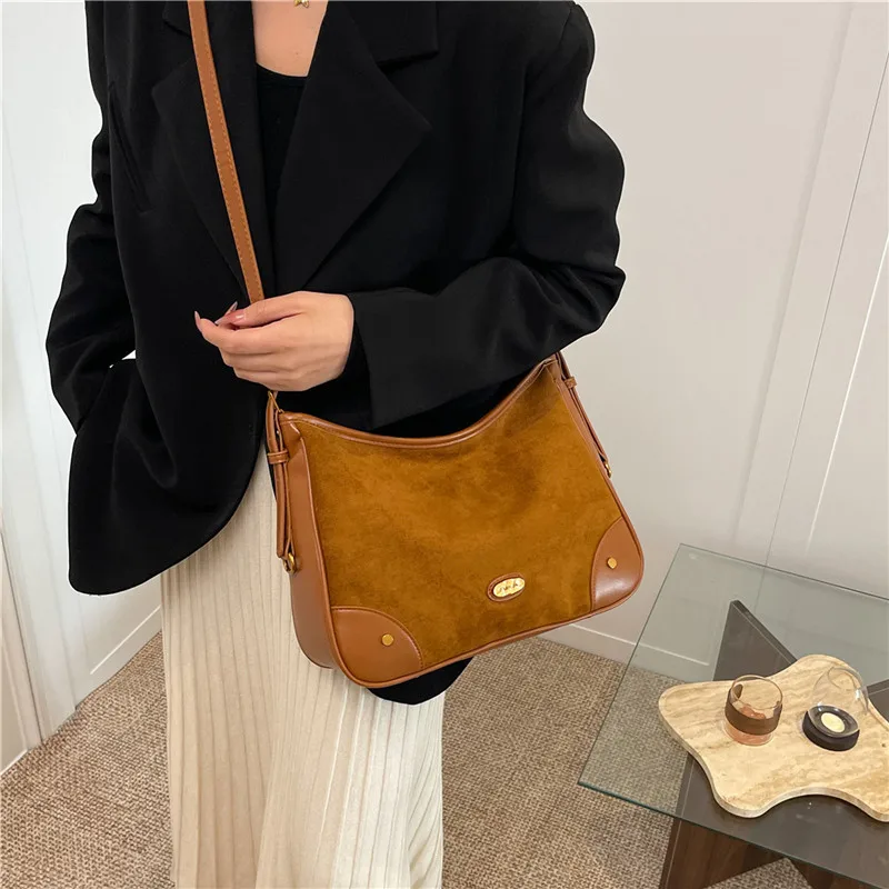 2025 Vintage Leopard Print Bag for Women, Fashion Retro Animal Pattern Shoulder Bag, Chic Crossbody Purse, Elegant & Versatile
2025 Vintage Leopard Print Bag for Women, Fashion Retro Animal Pattern Shoulder Bag, Chic Crossbody Purse, Elegant & Versatile