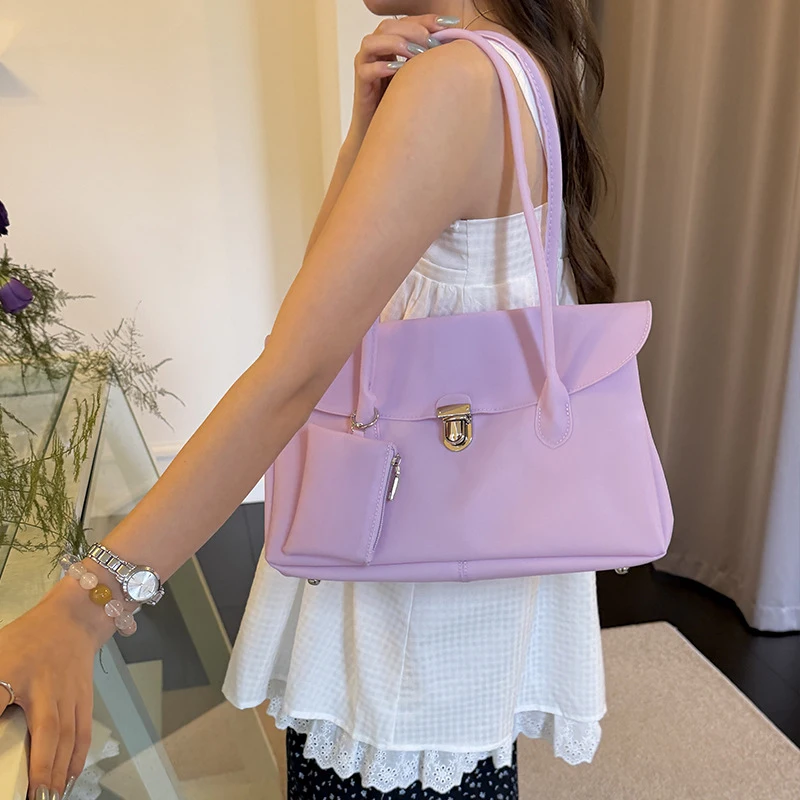 Niche Candy Color Matte Semi-transparent PVC Jelly Tote Bag, 2026 New Women Summer Beach Portable Handbag
Niche Candy Color Matte Semi-transparent PVC Jelly Tote Bag, 2026 New Women Summer Beach Portable Handbag