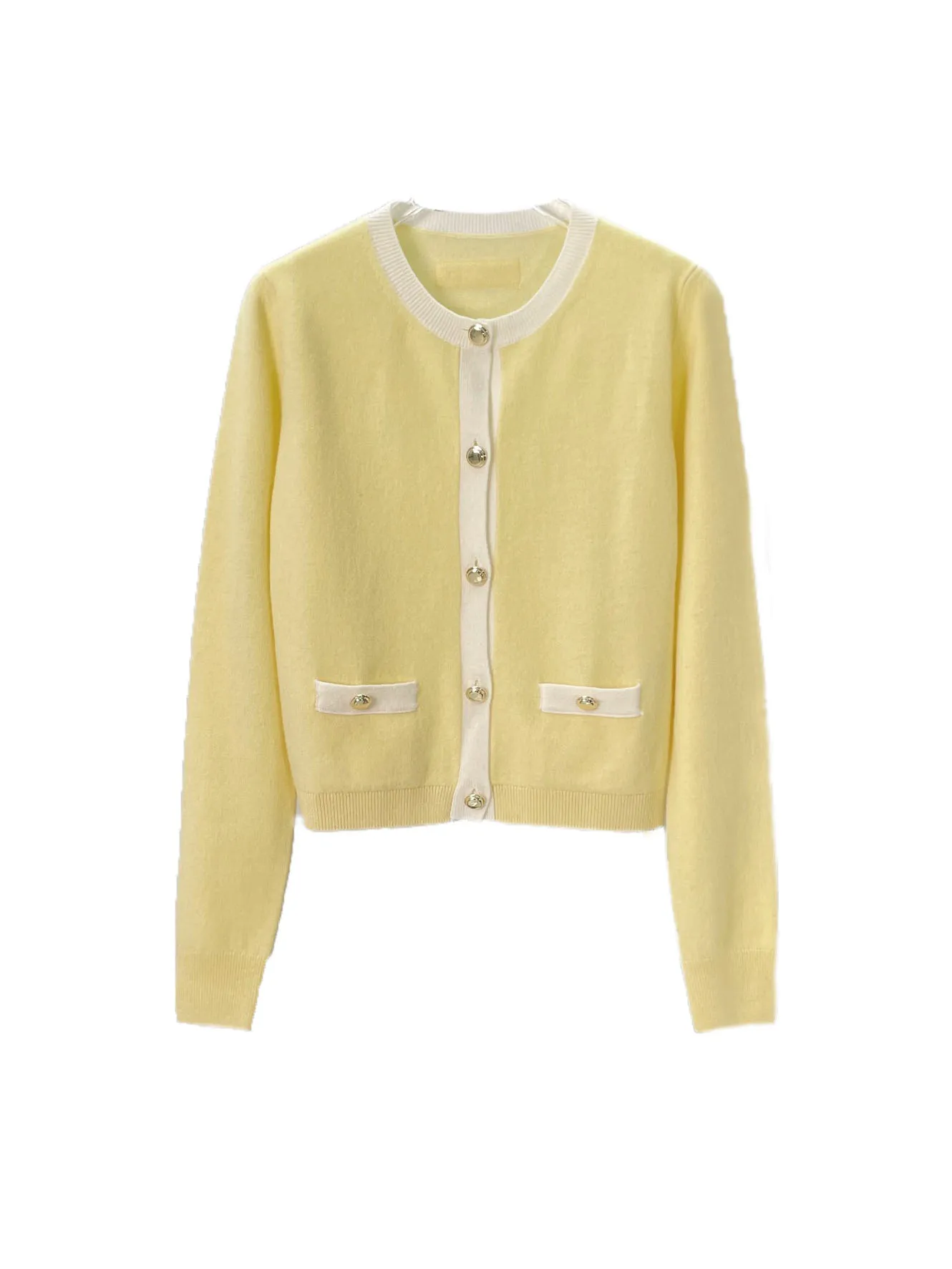 Knitted cardigan jacket short round neck Slim version of the double pocket design simple and comfortable 2023 winter new 1020
Knitted cardigan jacket short round neck Slim version of the double pocket design simple and comfortable 2023 winter new 1020