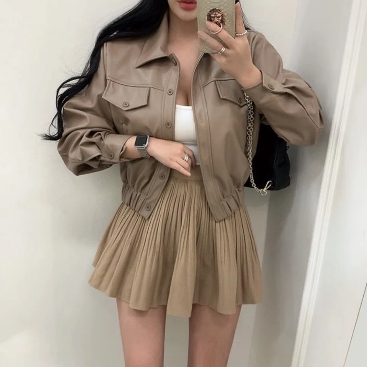 New Autumn Fashion Women Jackets Vintage Pu Jaqueta Feminina Simple Short Coat crop top Popular Motorcycle Suit Leather Mujer
New Autumn Fashion Women Jackets Vintage Pu Jaqueta Feminina Simple Short Coat crop top Popular Motorcycle Suit Leather Mujer