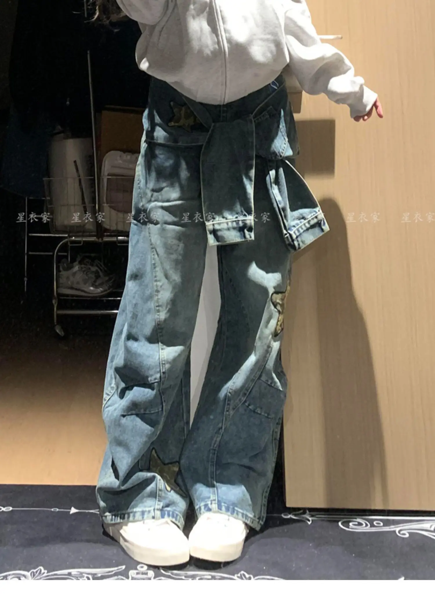 2025 Autumn Trashy Sexy Vintage Ripped Patchwork Loose Fit Jeans Y2K Wide Leg Pants Women's Baggy Hollow Out Denim Trouser
2025 Autumn Trashy Sexy Vintage Ripped Patchwork Loose Fit Jeans Y2K Wide Leg Pants Women's Baggy Hollow Out Denim Trouser
