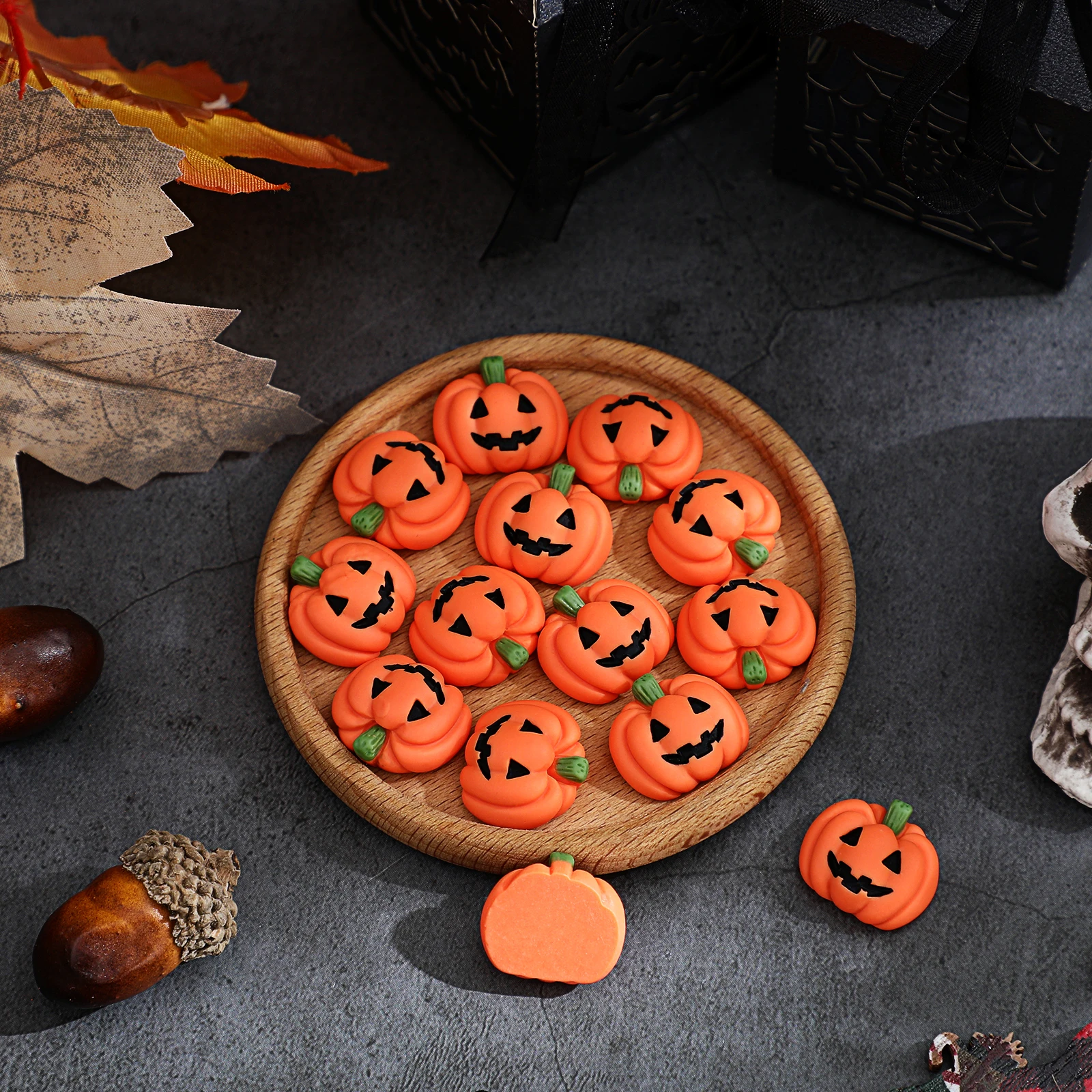 20Pcs Halloween Resin Pumpkin Flatback DIY Embellishments Scrapbook Ornaments for Phone Case Hairpins Crafts Decor
20Pcs Halloween Resin Pumpkin Flatback DIY Embellishments Scrapbook Ornaments for Phone Case Hairpins Crafts Decor