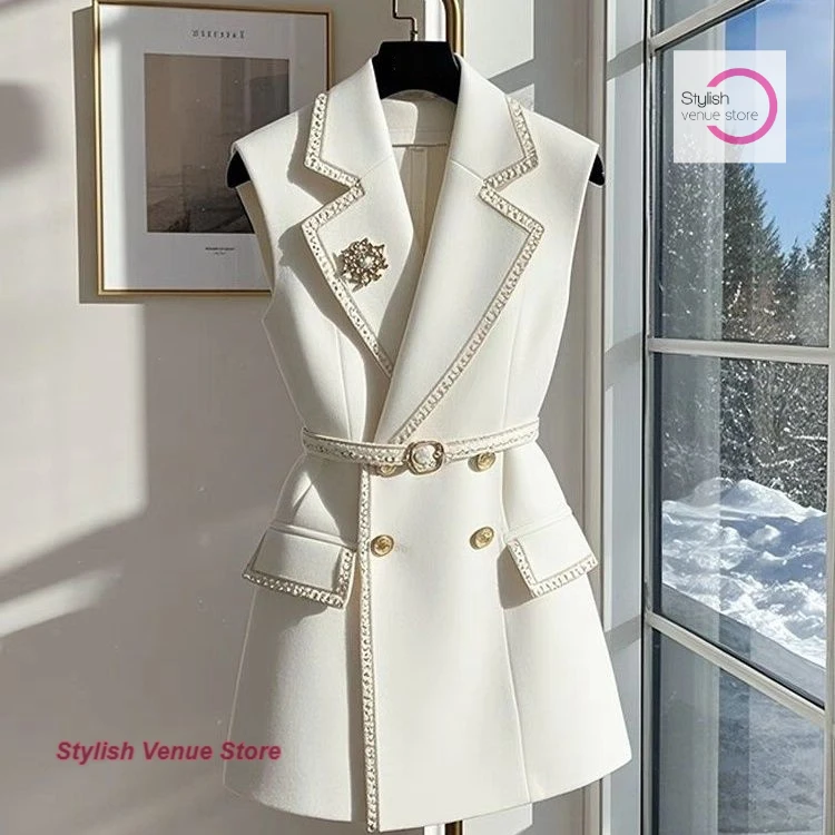 French fashion temperament suit sleeveless vest small fragrance coat vest summer new high-grade slim western-style top.
French fashion temperament suit sleeveless vest small fragrance coat vest summer new high-grade slim western-style top.