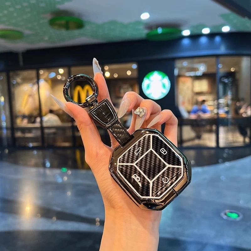 Suitable for the new Jetour Traveler key protection case Chery Jetour Shanhait2 carbon fiber grain gradient metal shell buckle 
Suitable for the new Jetour Traveler key protection case Chery Jetour Shanhait2 carbon fiber grain gradient metal shell buckle