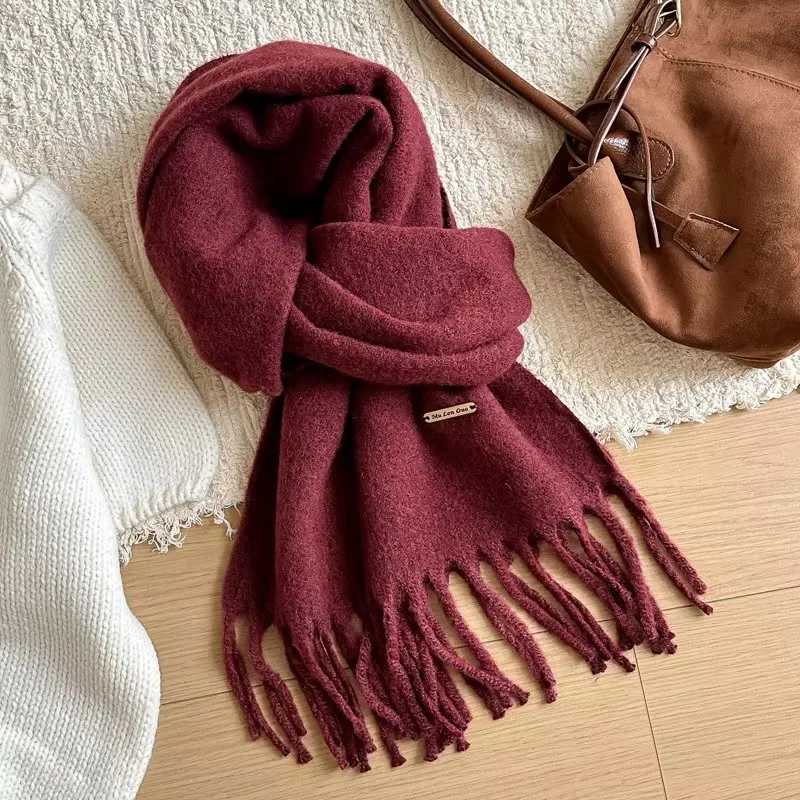 2025 NEW Winter Shawls Female Designer Women Winter Scarf Pashmina Solid Bufandas Foulard Warm Hijab Wraps Travel Stoles
2025 NEW Winter Shawls Female Designer Women Winter Scarf Pashmina Solid Bufandas Foulard Warm Hijab Wraps Travel Stoles