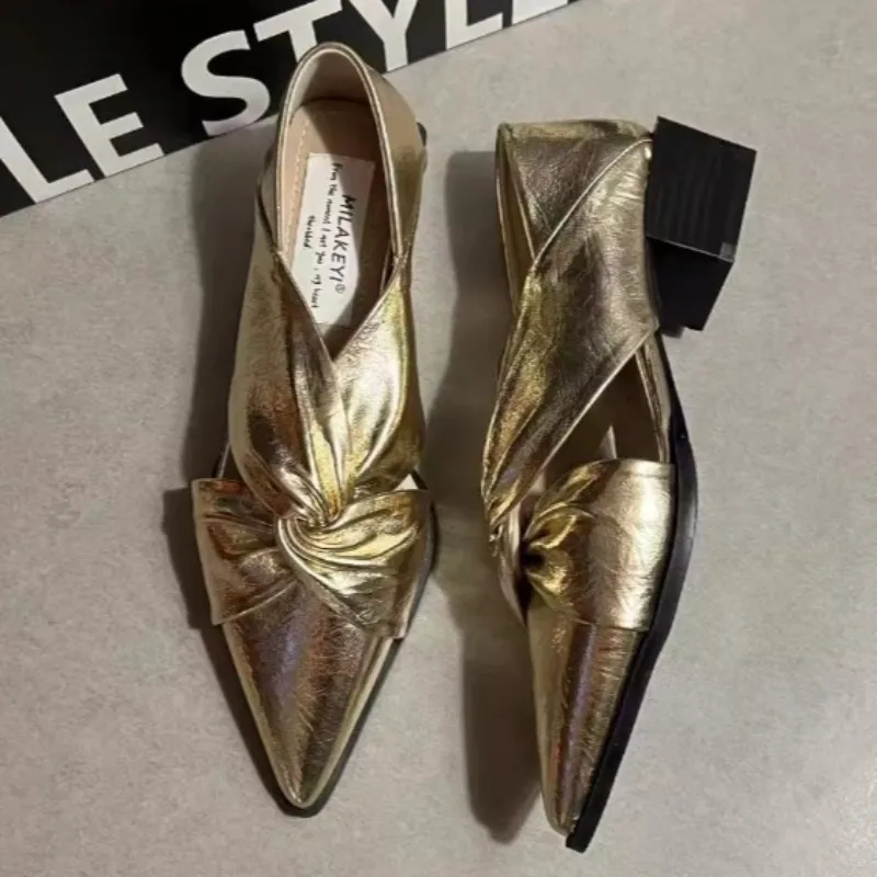 designer casual women flat non-slip flat shoes fashion pleated women sandals luxury brand closed toe party beach low top shoes
designer casual women flat non-slip flat shoes fashion pleated women sandals luxury brand closed toe party beach low top shoes