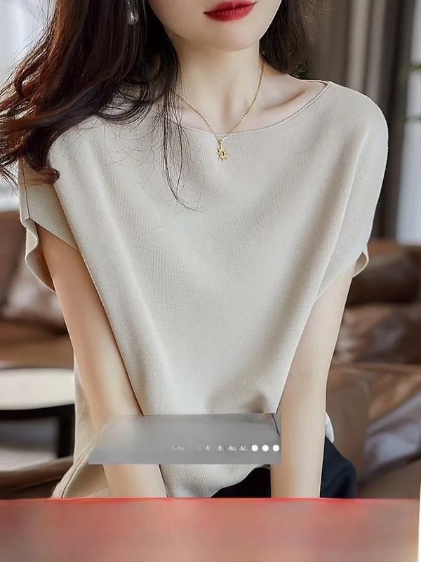 Ice Silk ort Sve T-irt Women's Top Light Maturi Knitted Sweater Hollow out Bat Wing Sve Acetate Fiber Thin Summer...
Ice Silk ort Sve T-irt Women's Top Light Maturi Knitted Sweater Hollow out Bat Wing Sve Acetate Fiber Thin Summer...