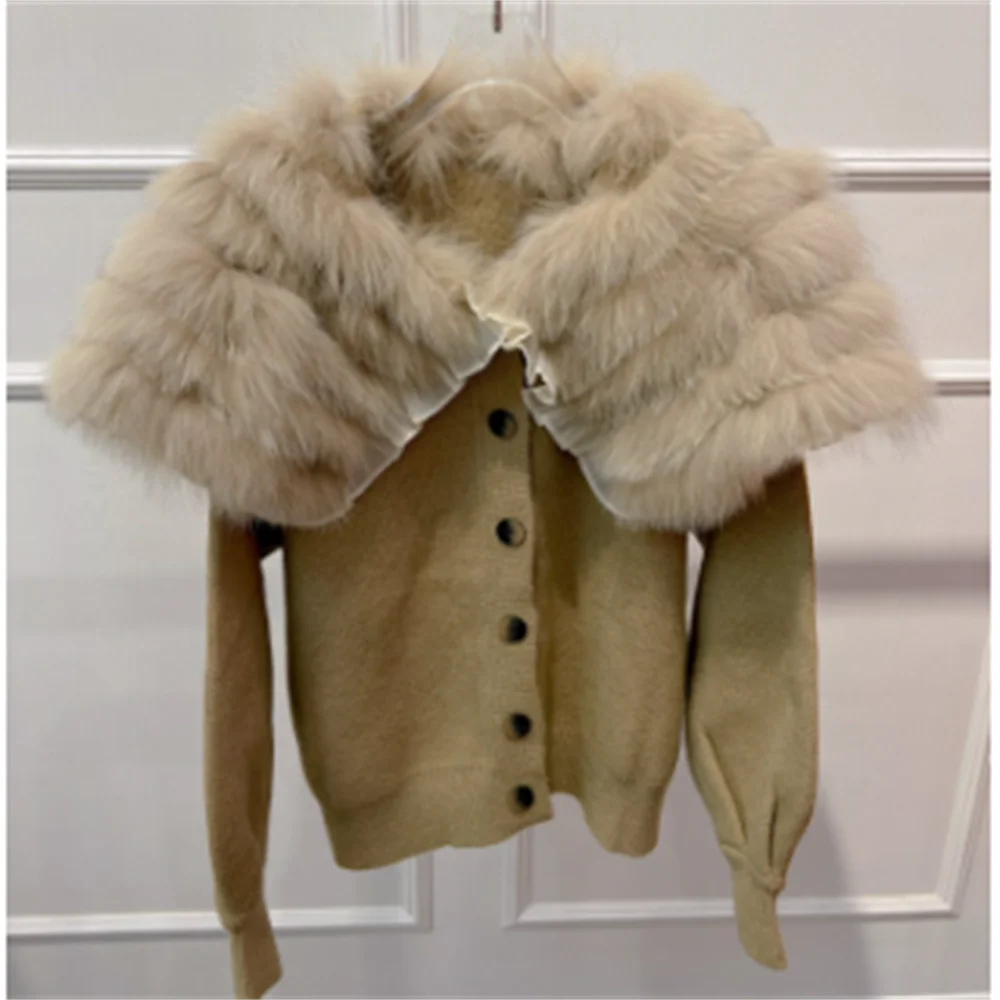 new autumn and winter fox fur sweater splicing fur girl's knitted cardigan coat women
new autumn and winter fox fur sweater splicing fur girl's knitted cardigan coat women