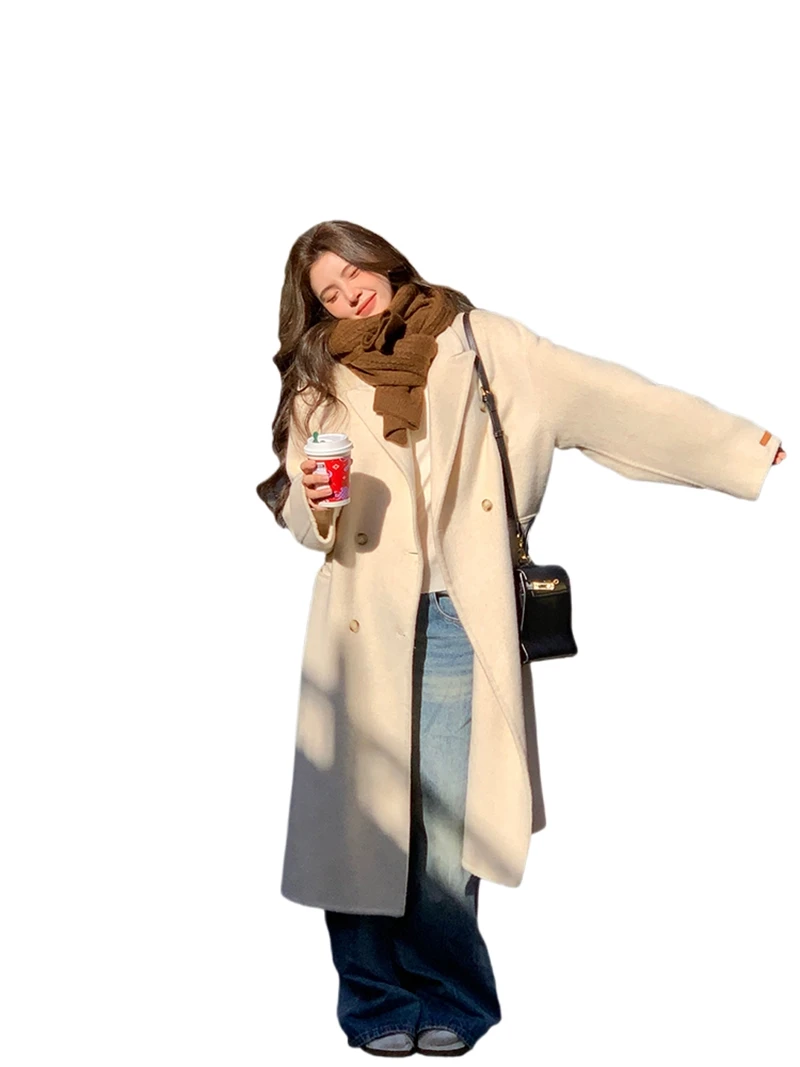 Шерстяное двустороннее шерстяное пальто женское, средней длины, новый стиль 2025 года, утолщенное шерстяное белое зимнее пальто
Шерстяное двустороннее шерстяное пальто женское, средней длины, новый стиль 2025 года, утолщенное шерстяное белое зимнее пальто