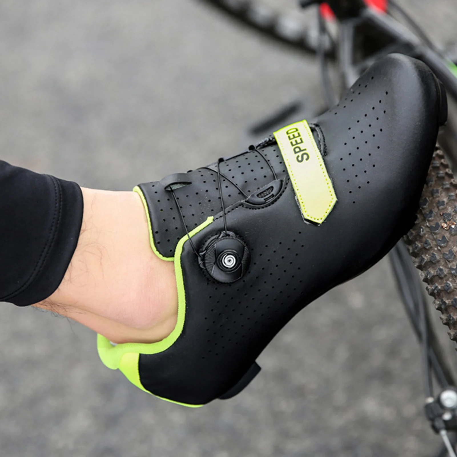 Cycling Shoes Men Sports Shoes Multi-Use Mountain Bike Indoor Road Bike Cycling Shoes Suitable For Commuting Mountain Bikes
Cycling Shoes Men Sports Shoes Multi-Use Mountain Bike Indoor Road Bike Cycling Shoes Suitable For Commuting Mountain Bikes
