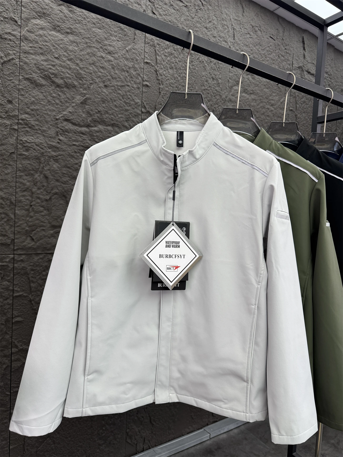 Svip Men's Casual Jaet Stand Collar Windproof Outdoor Polyester Fiber Zipper Closure Long Sve Stand Fit Reflective
Svip Men's Casual Jaet Stand Collar Windproof Outdoor Polyester Fiber Zipper Closure Long Sve Stand Fit Reflective