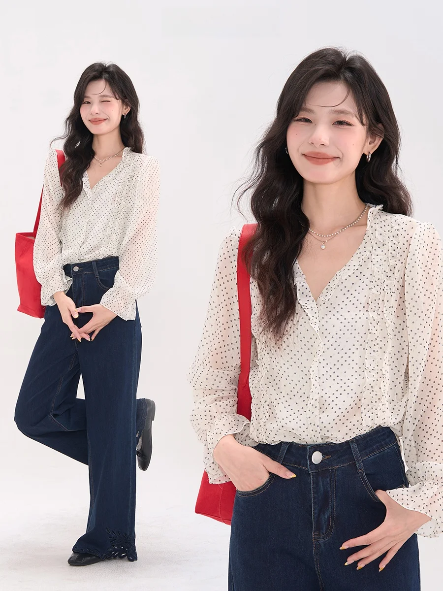 Женская блузка Heme Flower Field Window с V-образным вырезом и длинными рукавами, из полиэстера-жоржета, с цветочным принтом и узором снежинок, в нежном стиле
Женская блузка Heme Flower Field Window с V-образным вырезом и длинными рукавами, из полиэстера-жоржета, с цветочным принтом и узором снежинок, в нежном стиле